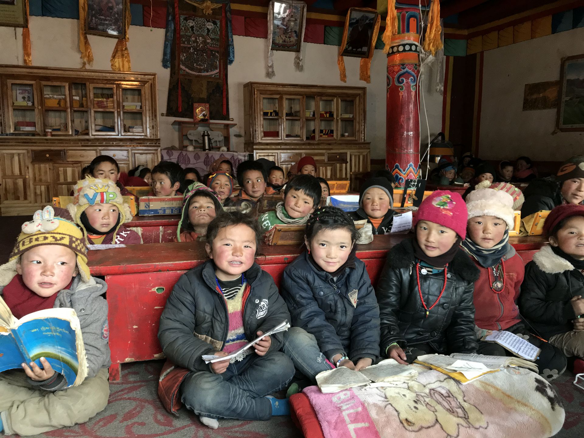 哈尔滨俊峰数字内容创作有限公司公益回顾丨家国同欢月同圆 温暖满载甘孜州(图11) 哈尔滨俊峰数字内容创作有限公司公益回顾丨家国同欢月同圆 温暖满载甘孜州(图11)